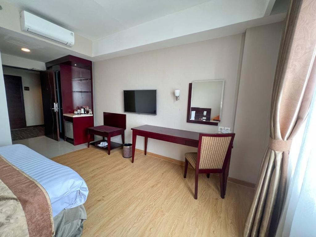 Asialink Premier Karawang Exterior foto