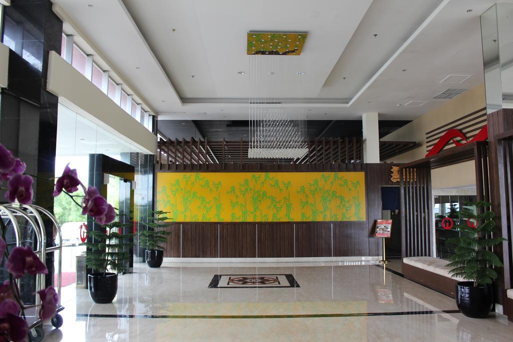 Asialink Premier Karawang Exterior foto
