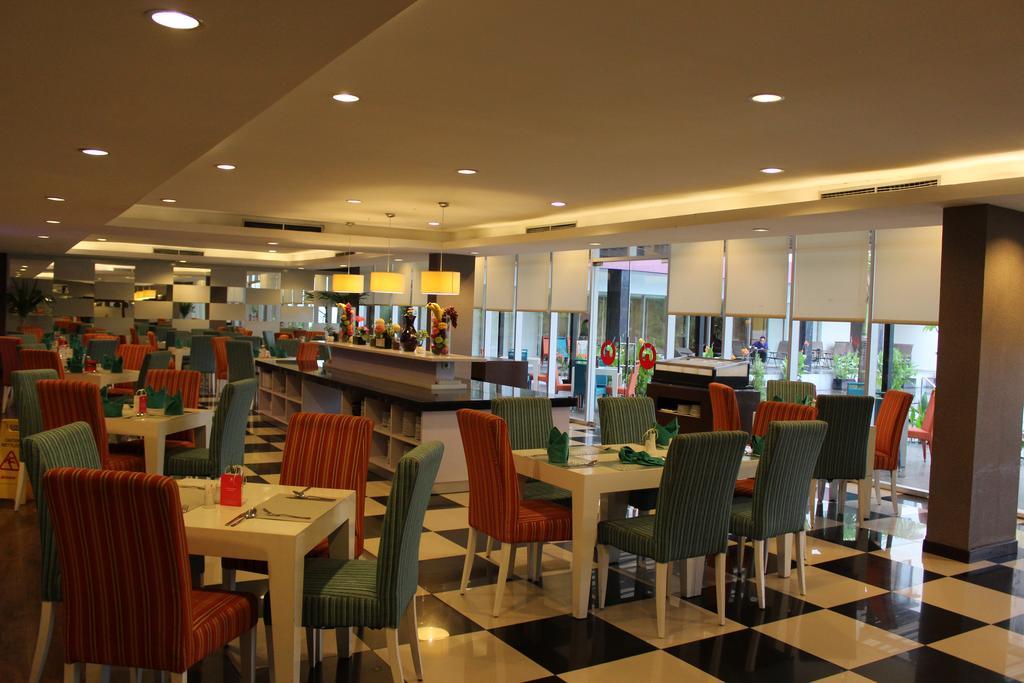 Asialink Premier Karawang Exterior foto